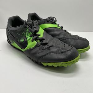 Nike Bomba 5 Indoor Soccer Cleats Men Size 8.5 Gray and Green 415130-004